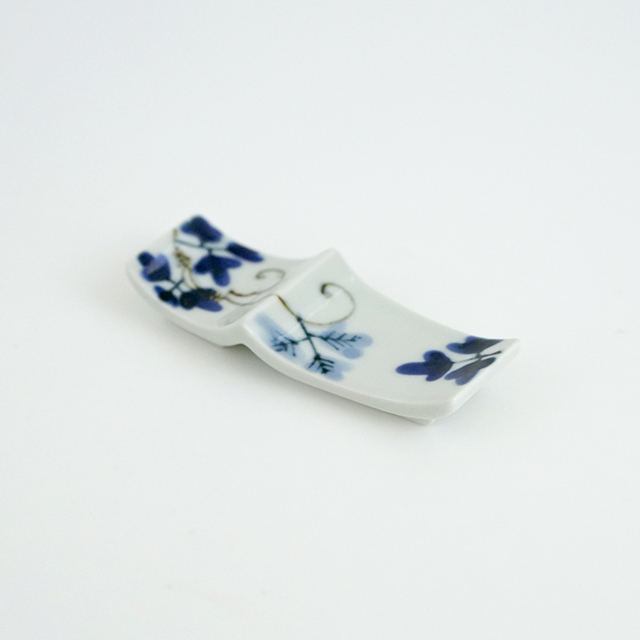 波佐見焼　陶房青　和食器　吉村陶苑　Ao AOSHOP シダ絵　シダ紋　かわいい　うつわ　おしゃれ　箸置　レスト