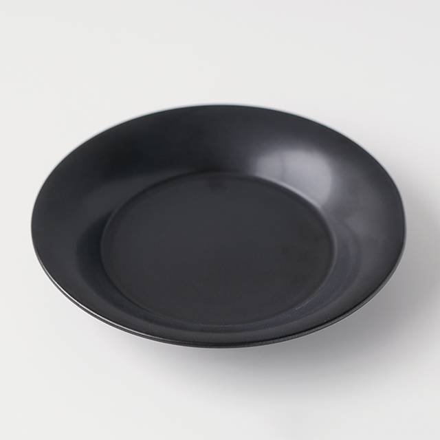 波佐見焼 陶房青 窯元 ディアリオ パスタ皿（黒）【陶房青 AO SHOP】