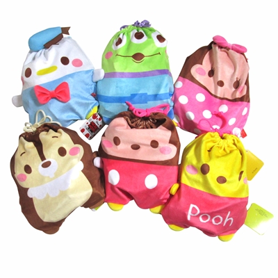 ディズニーもちもちぬいぐるみ巾着袋駄菓子詰め合わせ １個