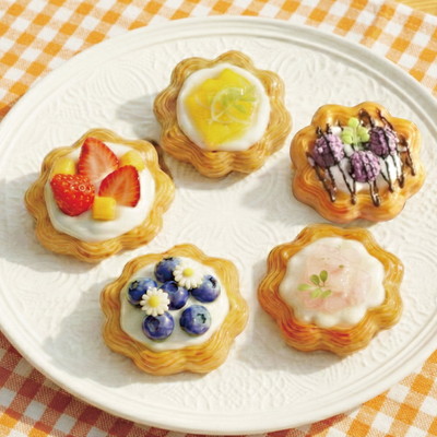 ハッピーラビット クリームタルト １２入