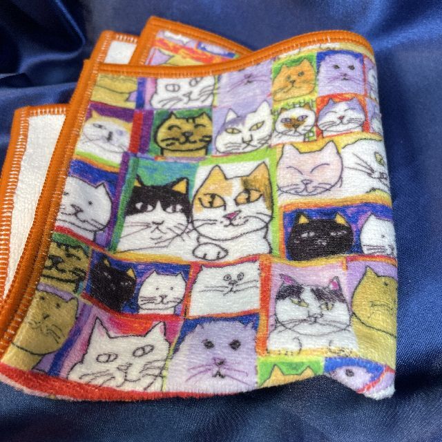 送料180円・マンハッタナーズ】スマートフォンタオル・「猫社会