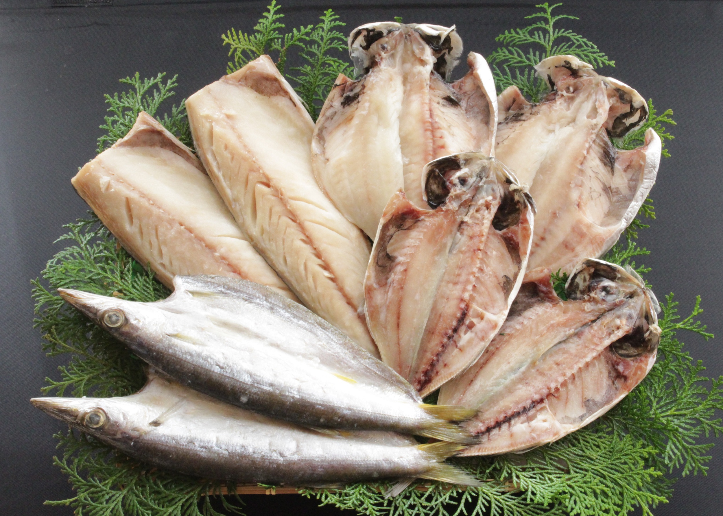 ひもの詰合せ(化粧箱入り）　E-40