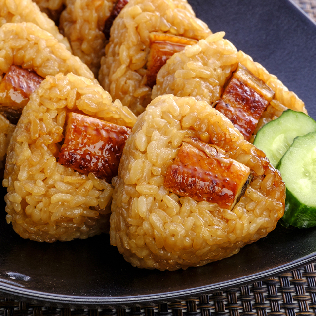 【送料無料（東北・離島＋1000円）】国産鰻入りミニおにぎりギフト【当店オススメ】【国産】