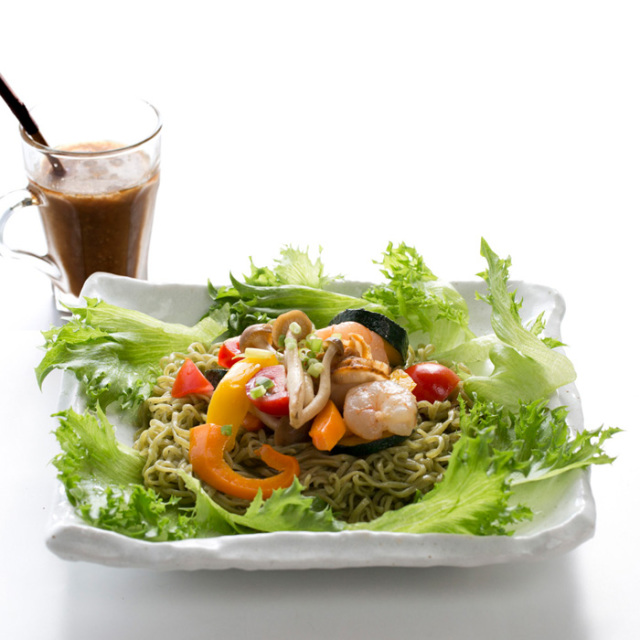 モロヘイヤヌードル