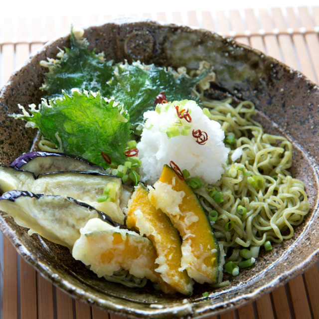 モロヘイヤヌードル