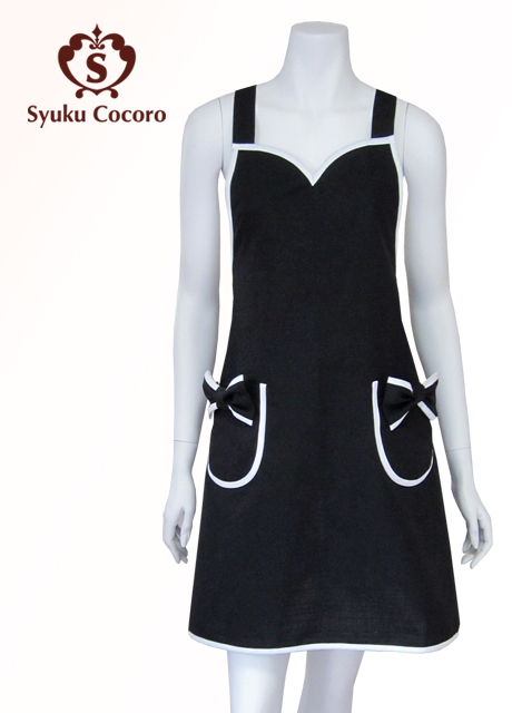 胸元ハートカット・ブラック／ホワイトバイヤスＡラインエプロン