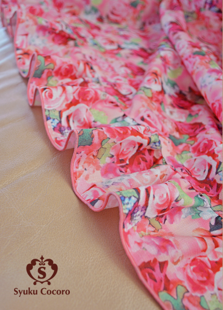 ビューティIラインエプロン/ゴージャスフリル・ピンクローズ