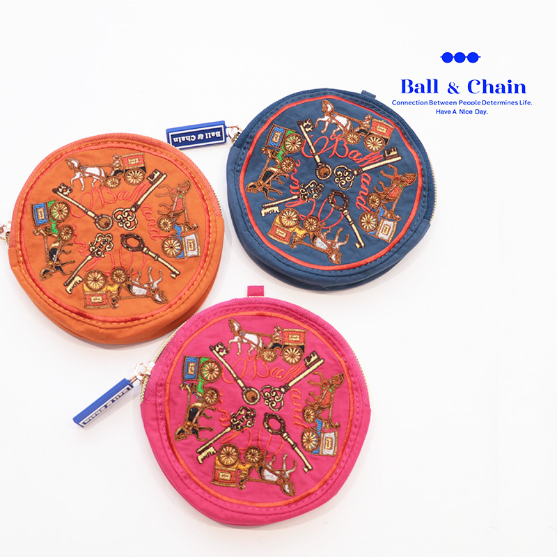 Ball＆Chain ボール＆チェーン 301638 KEY&CARRIAGE ROUND POUCH ラウンドポーチ キーキャリア―ジ 馬 コインケース 小物入れ ファスナー付き 丸型 円型 刺繍 ギフト ボールチェーン BLUE LABEL ボールアンドチェーン