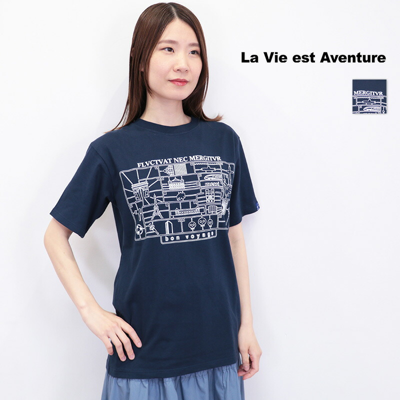 LA VIE EST AVENTURE ラヴィエアバンチュール  PARIS-MODEL プリントTシャツ パリ プラモデル 半袖 コットン100％ ユニセックス | 25SS トップス 春夏