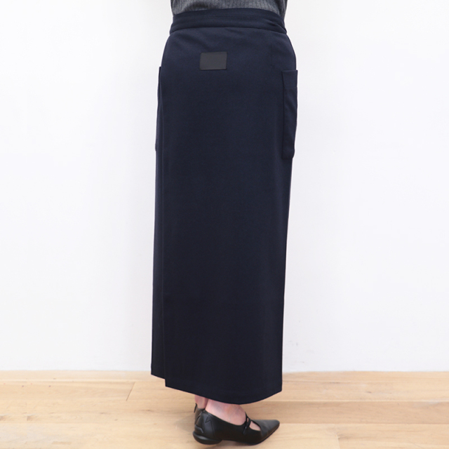 コグザビックスモーク　黒 タイトスカート 後ろポケット付き コグザビックスモーク 黒 タイトスカート 後ろポケット付き