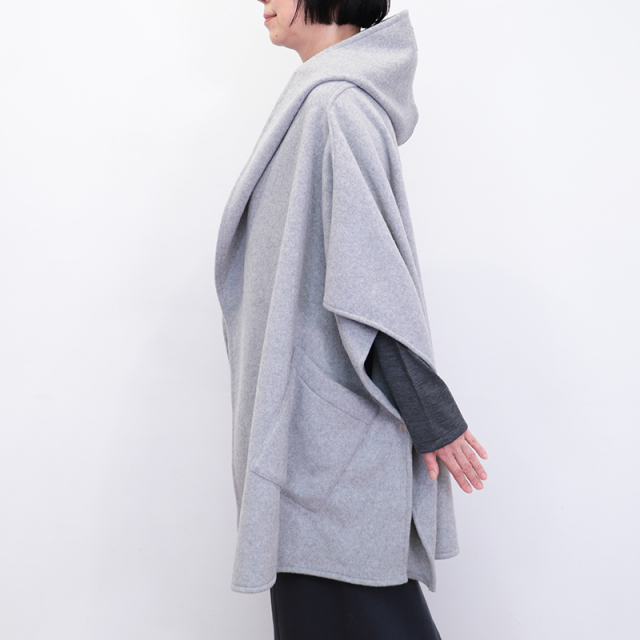 ✨新品未使用✨定価7.2万 コグザビッグスモーク フーディーケープ ネイビー COGTHEBIGSMOKE コグザビッグスモーク ウール ミックス シャギー