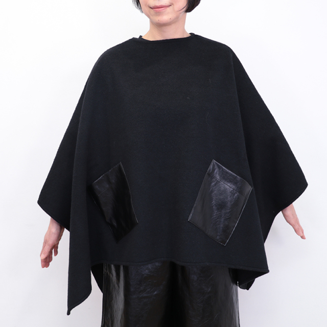 victorian ポンチョ/ブラック MUSE de Deuxieme classe（ミューズデドゥーズィエムクラス）の