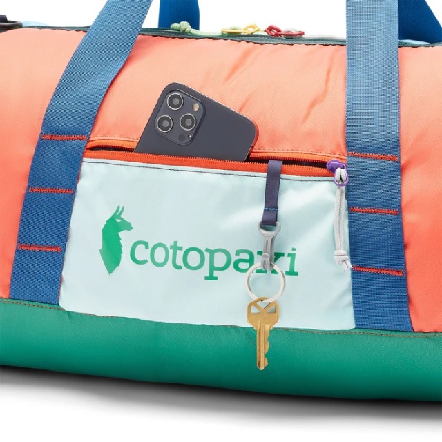 Cotopaxi 旅行 ショルダーバッグ 大容量 32L Cotopaxi 旅行 ショルダーバッグ 大容量 32L - メルカリ