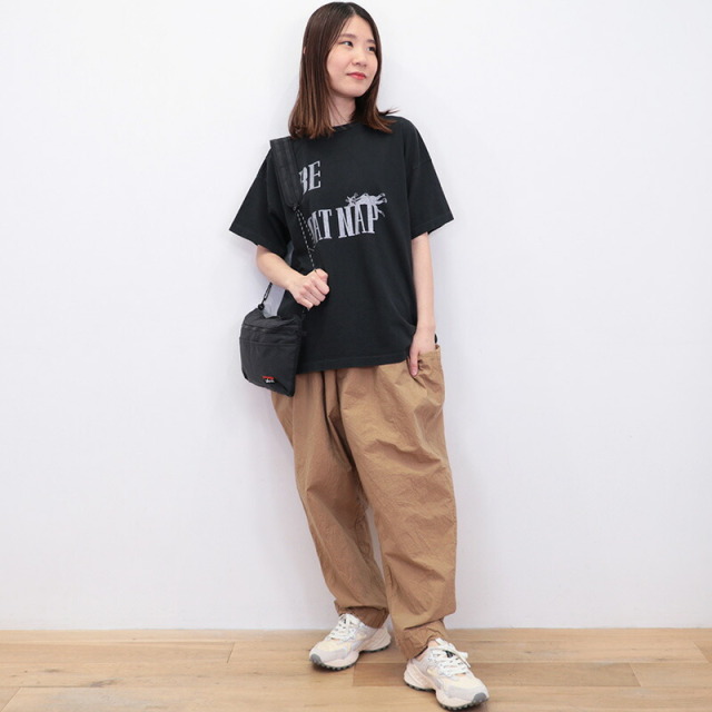 Lily Murphyさん専用 FLOWER MOUNTAIN フラワーマウンテン FM121003 RULIS Beige ナイロン