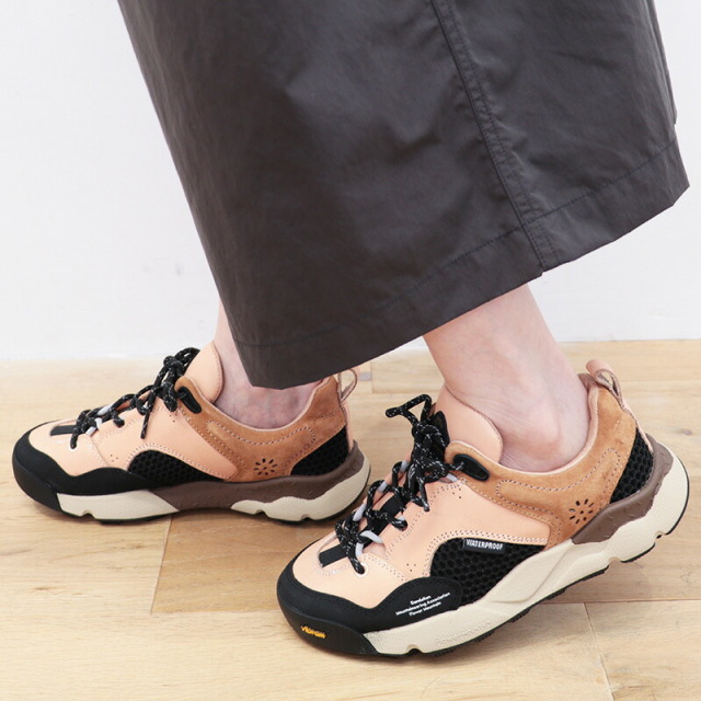 FLOWER MOUNTAIN フラワーマウンテン FM66-1-061 BACK COUNTRY レザー