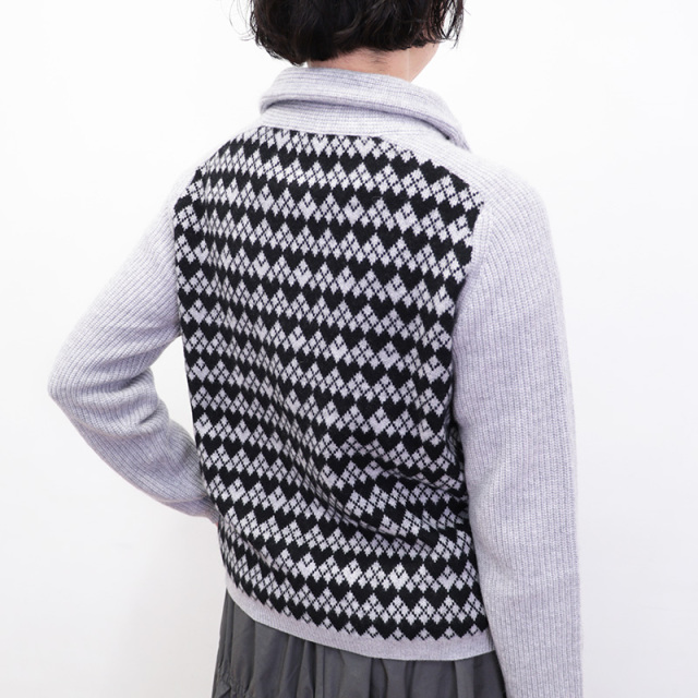 GUCIBODI グチボディ R21273323 アーガイル×ハート柄 ジップアップ