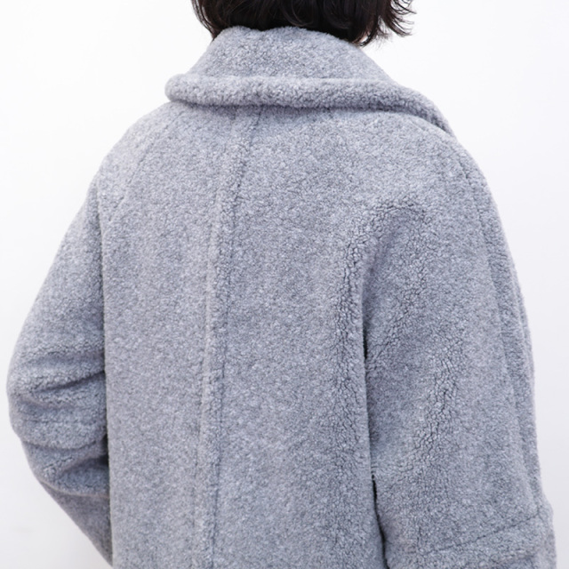 未使用級★HERNO エコファー ベルテッドコート テディベア42 マカダミア 美品☆2023モデル☆HERNO ヘルノ テディベアコート 裏地H総柄