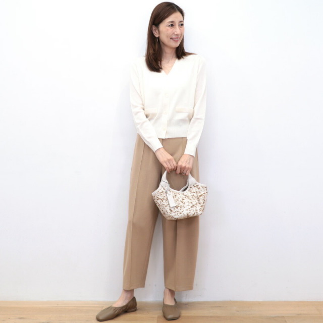 LIVIANA CONTI リビアナコンティ 25A-F5W137 フロントボタンクロップド