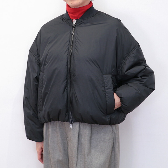 LIVIANA CONTI リビアナコンティ 25A-F5WW25 ダウンジャケット