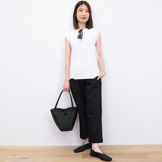 asachanです！LIVIANA CONTI リビアナコンティ 黒 LIVIANA CONTI リビアナコンティ 25S-L5SK86 ストレッチコットン