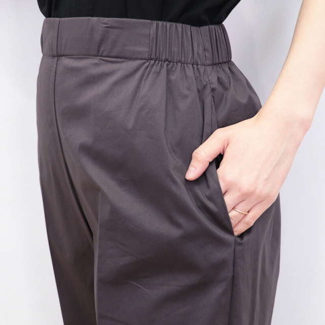asachanです！LIVIANA CONTI リビアナコンティ 黒 LIVIANA CONTI リビアナコンティ 25S-L5SK86 ストレッチコットン