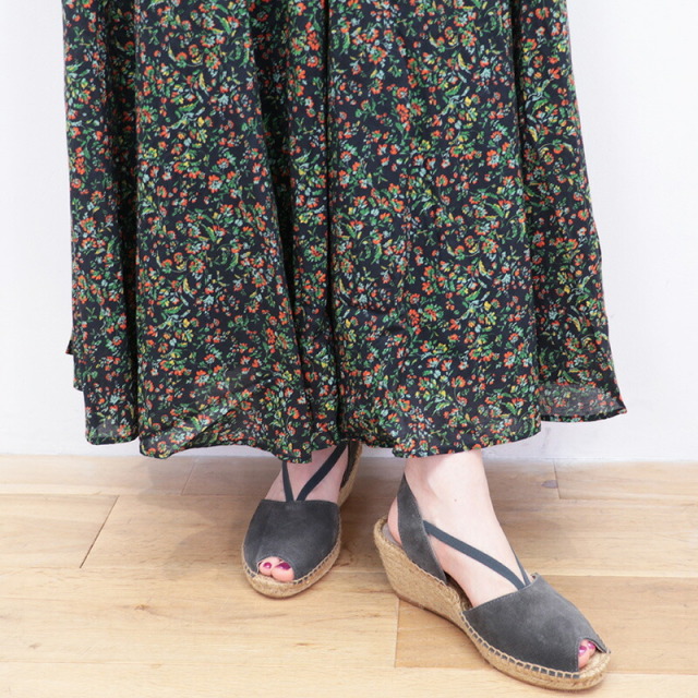 マリハ　夏の月　　ピンク Vネック ノースリーブ フレアワンピース マリハ 夏の月 ピンク Vネック ノースリーブ フレアワンピース