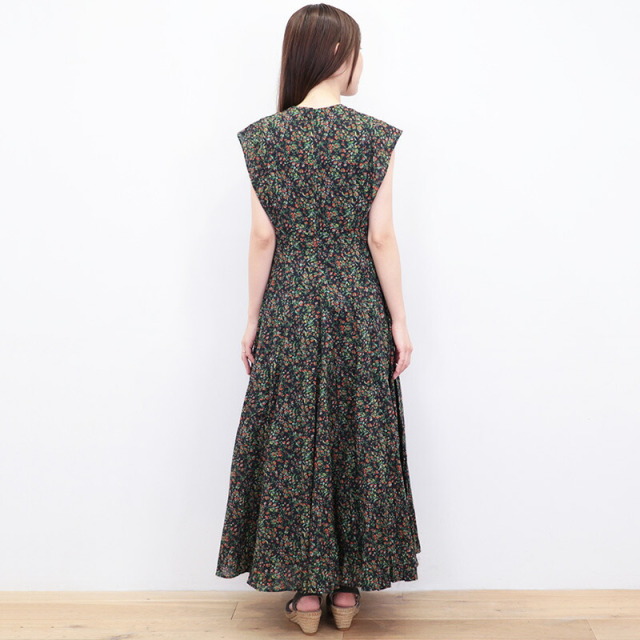 マリハ　夏の月　　ピンク Vネック ノースリーブ フレアワンピース マリハ 夏の月 ピンク Vネック ノースリーブ フレアワンピース