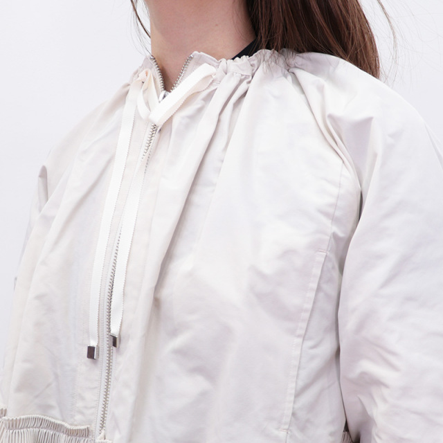 MARILYN MOON マリリンムーン 4251-115 モダンタフタプリーツブルゾン