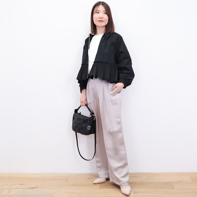 【アローズ取扱】marilyn moon　プリーツノーカラーレザーブルゾン　黒 別注】＜Marilyn Moon＞プリーツ ネック ブルゾン（ブルゾン