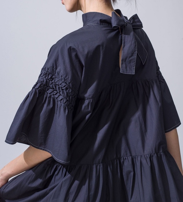 Merlette マーレット ASTELL スタンドネック スモッキングスリーブ  