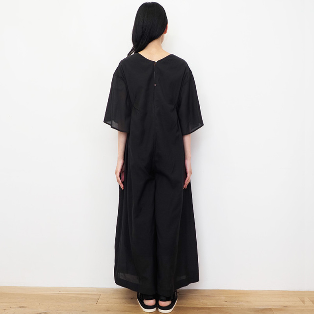 タグ付✨定価2.7万 ノーメント normment リネンフレアオールインワン タグ付✨定価2.7万 ノーメント normment リネンフレア