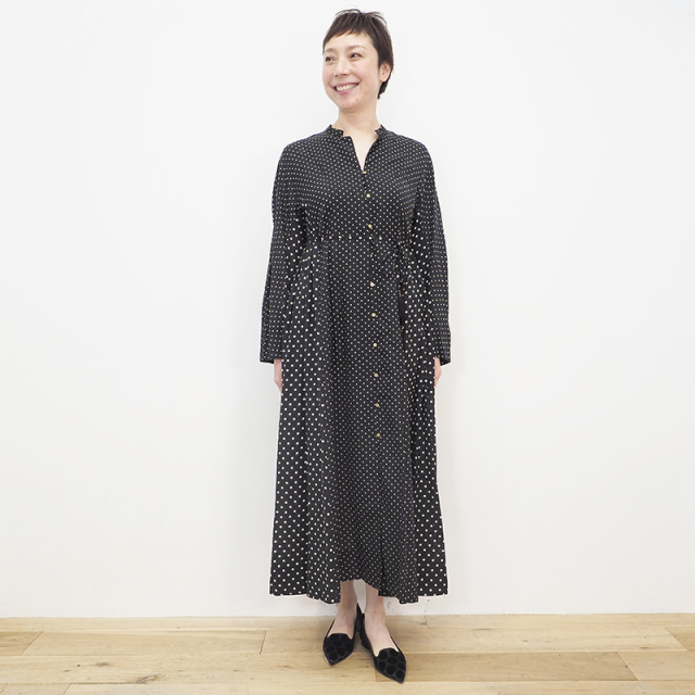 21ss新作 Ne Quittez Pas ヌキテパ ドット柄ガウンワンピース シャツワンピース Twill Print Gown 21ss 春夏