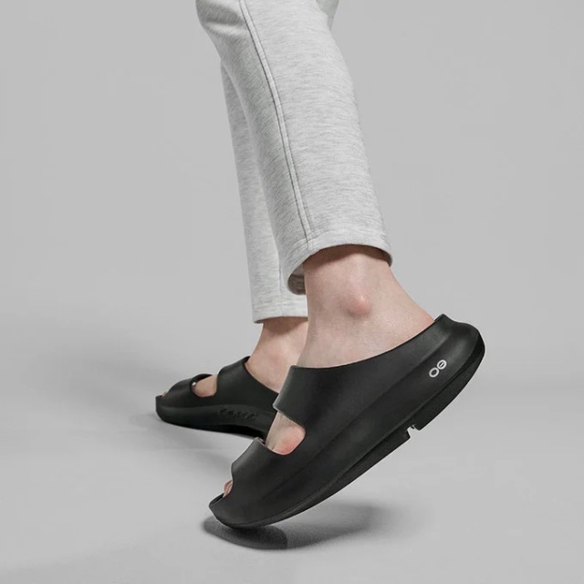 期間限定ポイント10倍【国内正規品】OOFOS ウーフォス OOyea