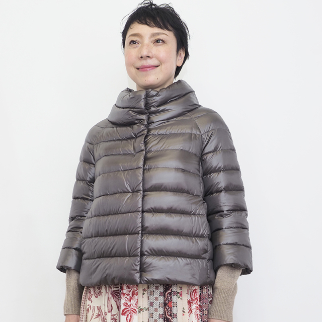 正規品】HERNO ヘルノ PI0046DIC ビッグシルエットライトダウン  