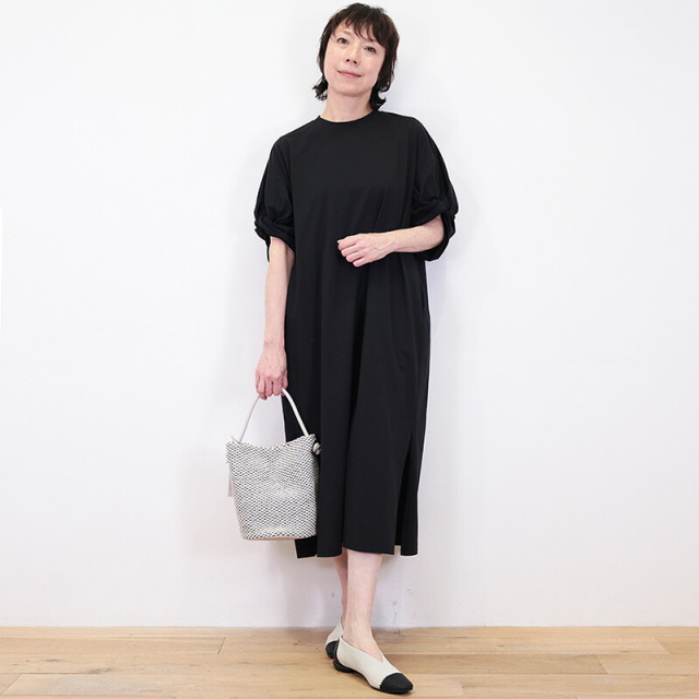 SAYAKADAVIS（サヤカディヴィス）の「＜SAYAKA DAVIS（サヤカ
