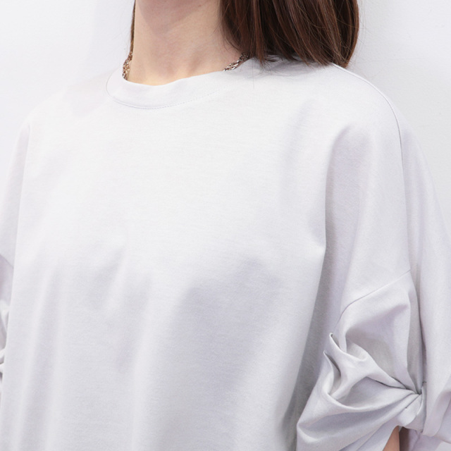サヤカデイヴィス SAYAKA DAVIS ツイストスリーブTシャツ SCS36-OCJ ブルー サイズ：XS SAYAKADAVIS（サヤカディヴィス）の「【 SAYAKA DAVIS / サヤカ