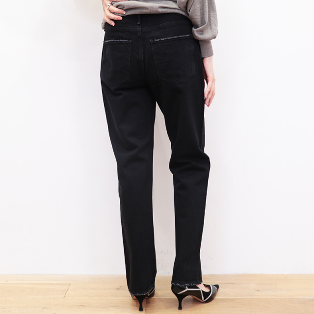 SARTO ブラックデニム 25ss SARTO ブラックデニム 25ss