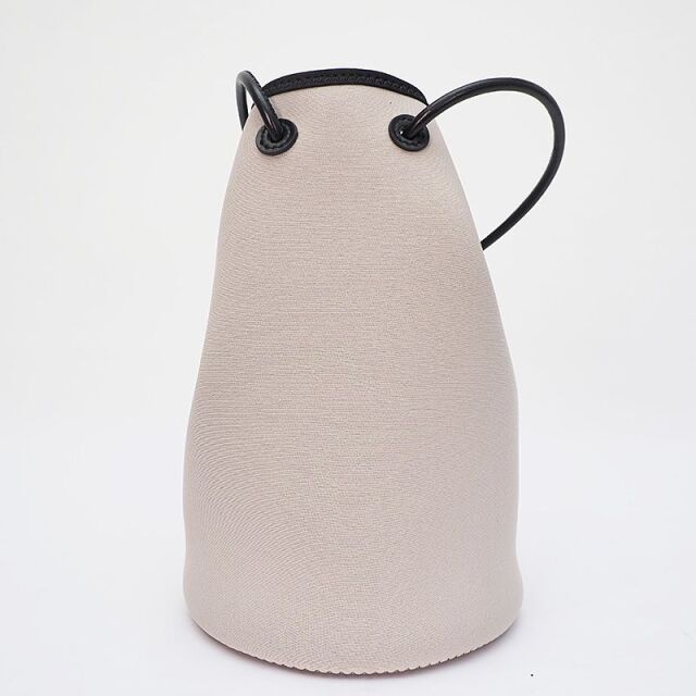 Yahki ヤーキ Yh 394 2wayラウンド巾着型ネオプレンバッグ 小 トートバッグ ミニバッグ ショルダーバッグ 21ss バッグ 春夏