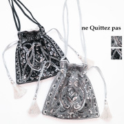 ne Quittez pas ヌキテパ 012052nj7 エンブロイダリー ドローストリングショルダーバッグ ボタニカル スパンコール刺繍巾着バッグ ミニバッグ サコッシュ  ポシェット メタリック Potli bag  Embroidery Drawstring Shoulder Bag | 25AW バッグ 秋冬