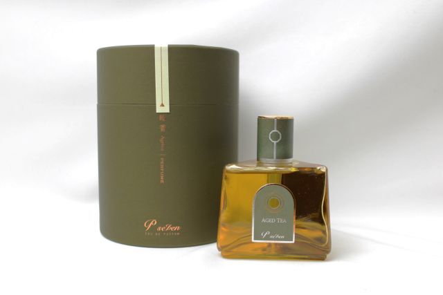 P.seven Honyun Black Tea ピーセブン　香水　EDP Oolong Tea