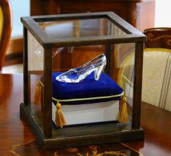 ガラスの靴　HappyGlassShoe　専用ディスプレイケース 木製バージョン