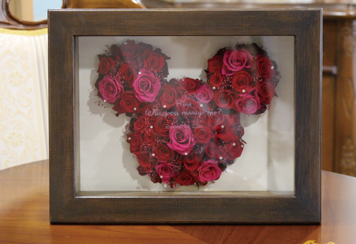 プリザーブドフラワーミッキーボックス・お名前&メッセージ彫刻込