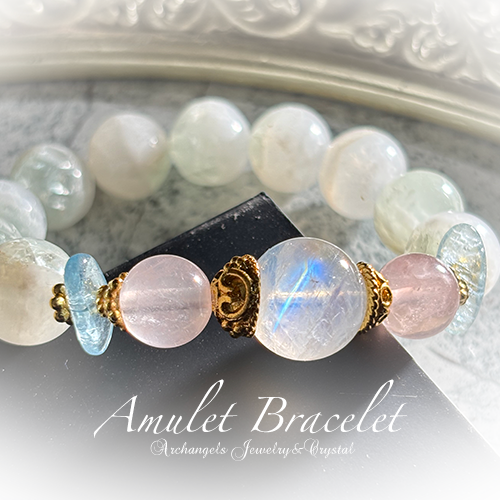 ジュエル・ブレス「Goddess」レインボームーンストーン*ローズクォーツ*アクアマリン*フローライトシリカ
