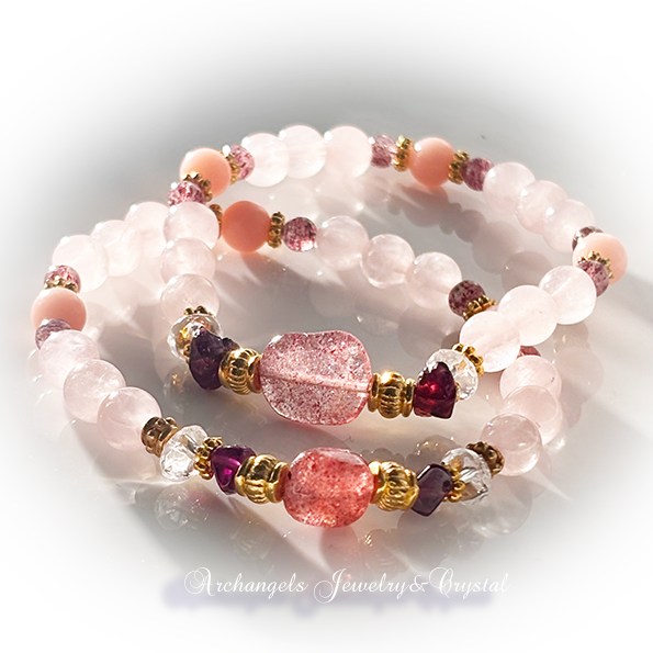 Amuletブレス「Passion」スーパーセブン*ガーネット*水晶*ローズクォーツ*ピンクオパール
