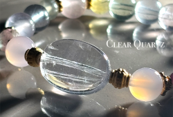 Amuletブレス「Clear Heart」クリアクォーツ*フローライト*カルセドニー*トルマリン*プレナイト*ローズクォーツ