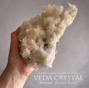 カンチェンジュンガ産ヒマラヤ水晶・VEDA　CRYSTAL（ヴェーダ水晶）クラスター