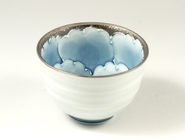 プラチナ牡丹　千茶