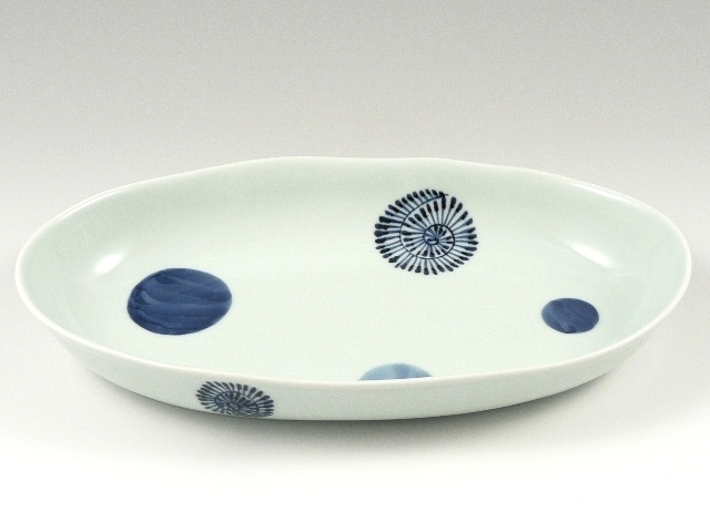 染付丸紋蛸唐草　楕円鉢(大)