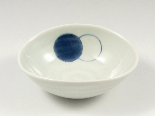 重ね丸紋変型　小鉢