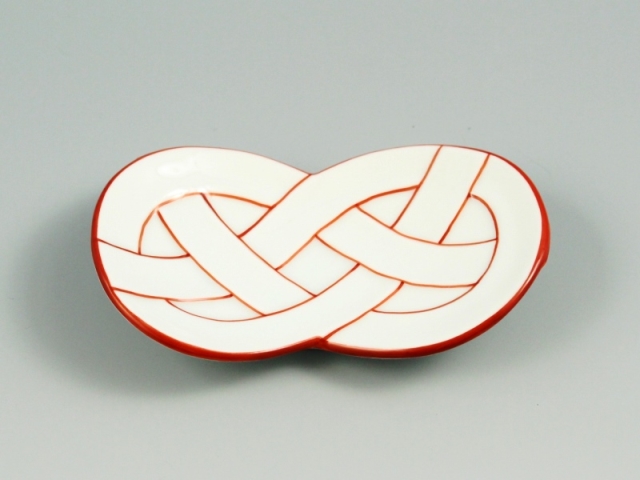 白磁赤線あわじ結び　小皿